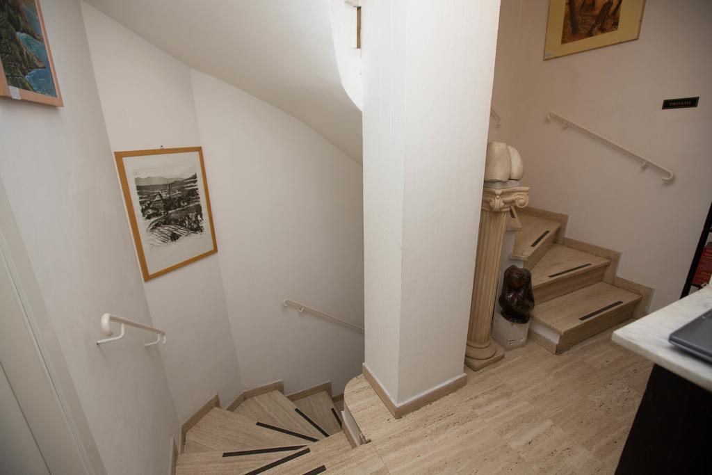 B&B Rosaspina Ascoli Piceno Exterior foto